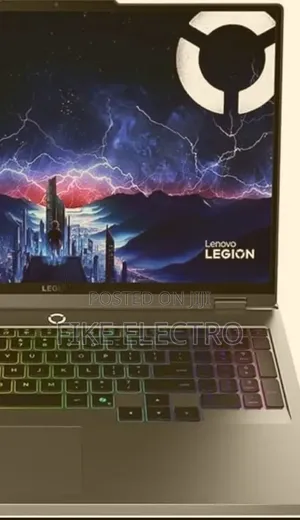 New Laptop Lenovo Legion 5 32GB Intel Core Ultra 9 SSD 1T