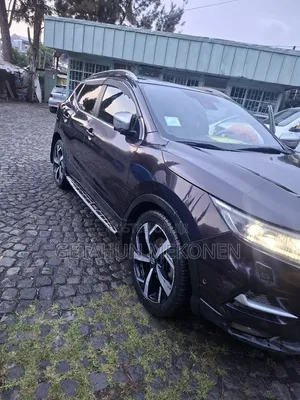 Nissan Qashqai 2018 Burgundy