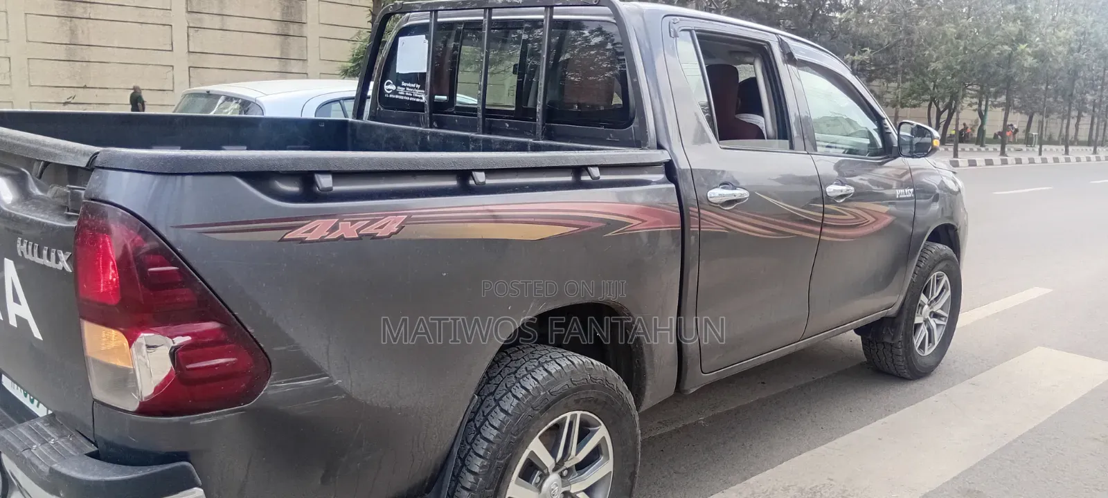 Toyota Hilux 2018 Black