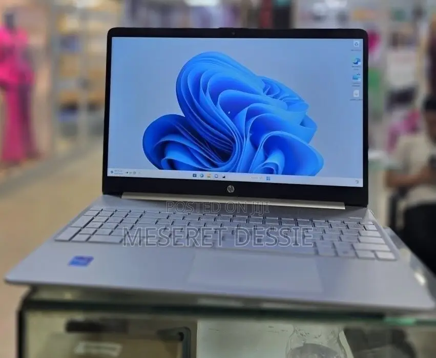 New Laptop HP Stream Notebook 16GB Intel Core i7 SSD 512GB