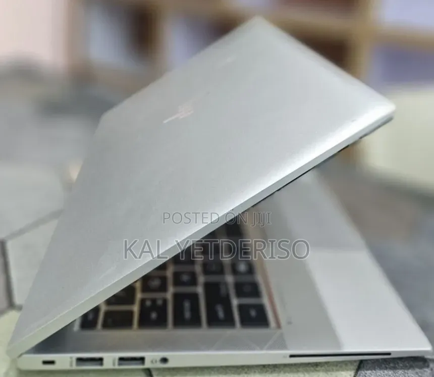 New Laptop HP EliteBook 840 G8 16GB Intel Core i5 SSD 512GB