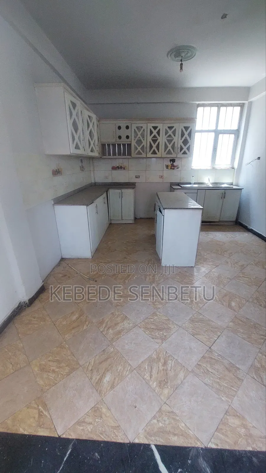 5bdrm House in Oromia, East Shewa for rent