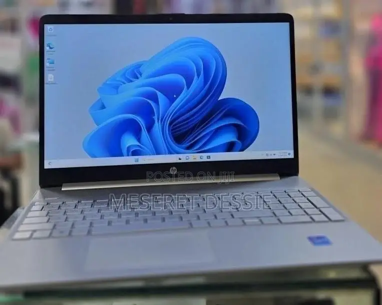 New Laptop HP Stream Notebook 16GB Intel Core i7 SSD 512GB