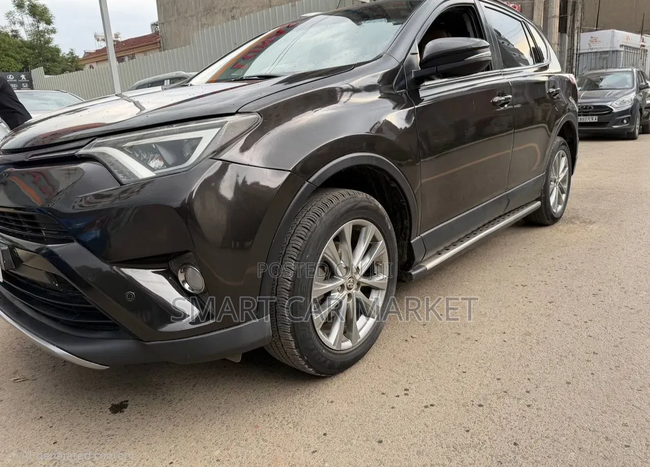 Toyota RAV4 2018 Black