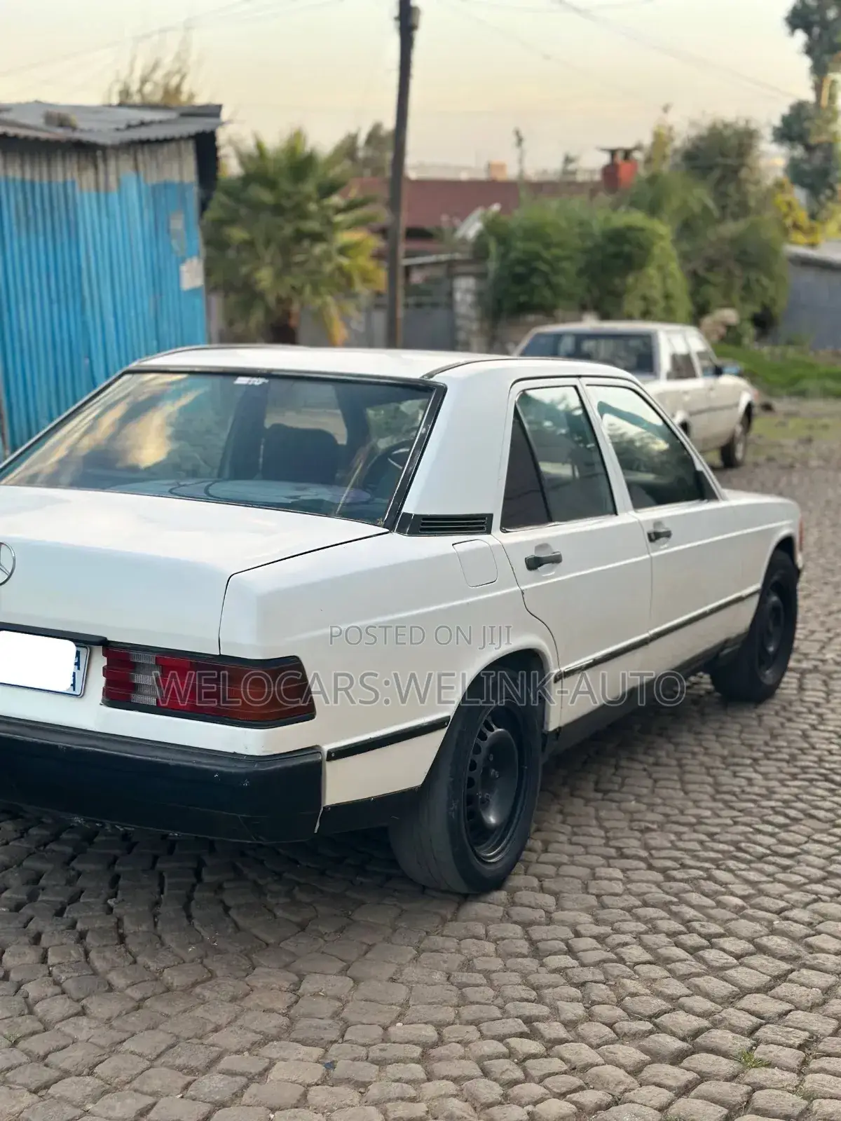 Mercedes-Benz 190 E 1983 White