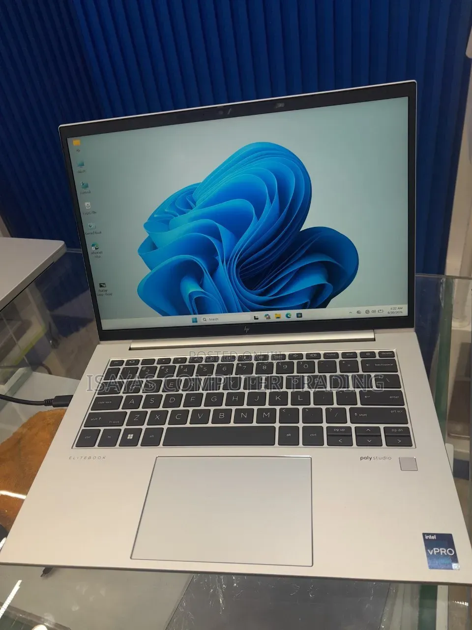New Laptop HP EliteBook 840 G9 16GB Intel Core i7 SSD 512GB