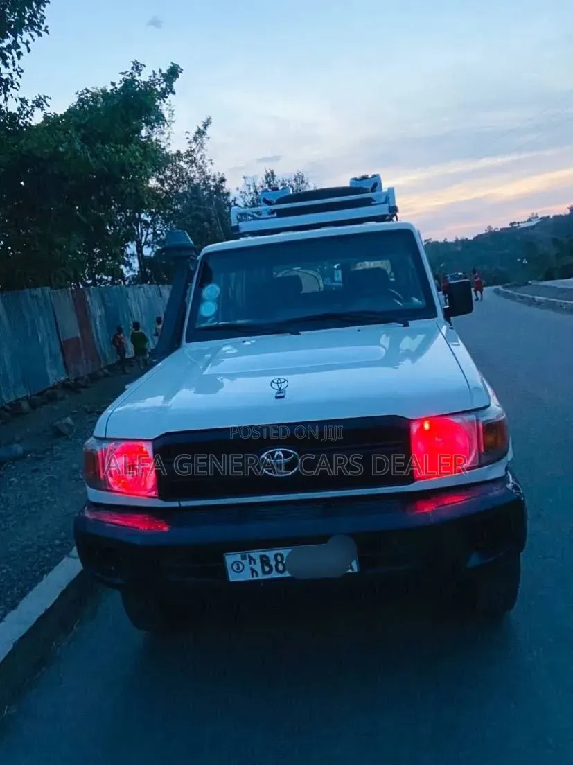 Toyota Land Cruiser 2018