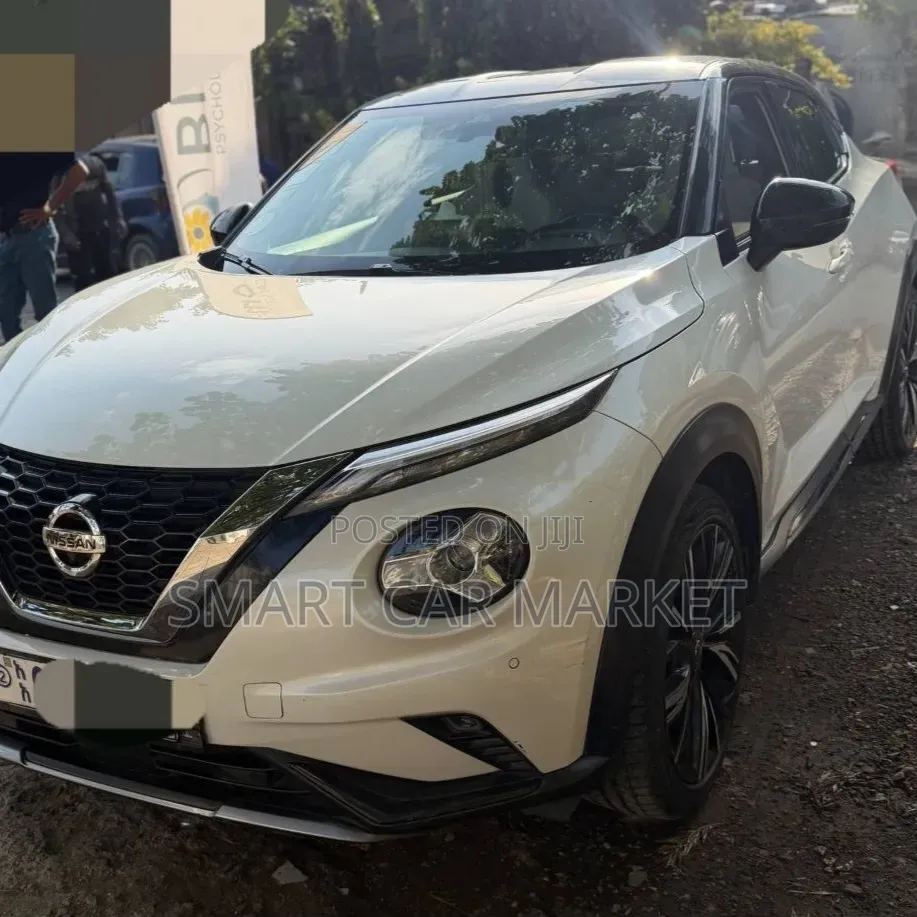 Nissan Juke 2021 White