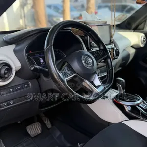 Nissan Juke 2021 White