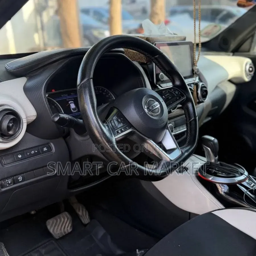 Nissan Juke 2021 White