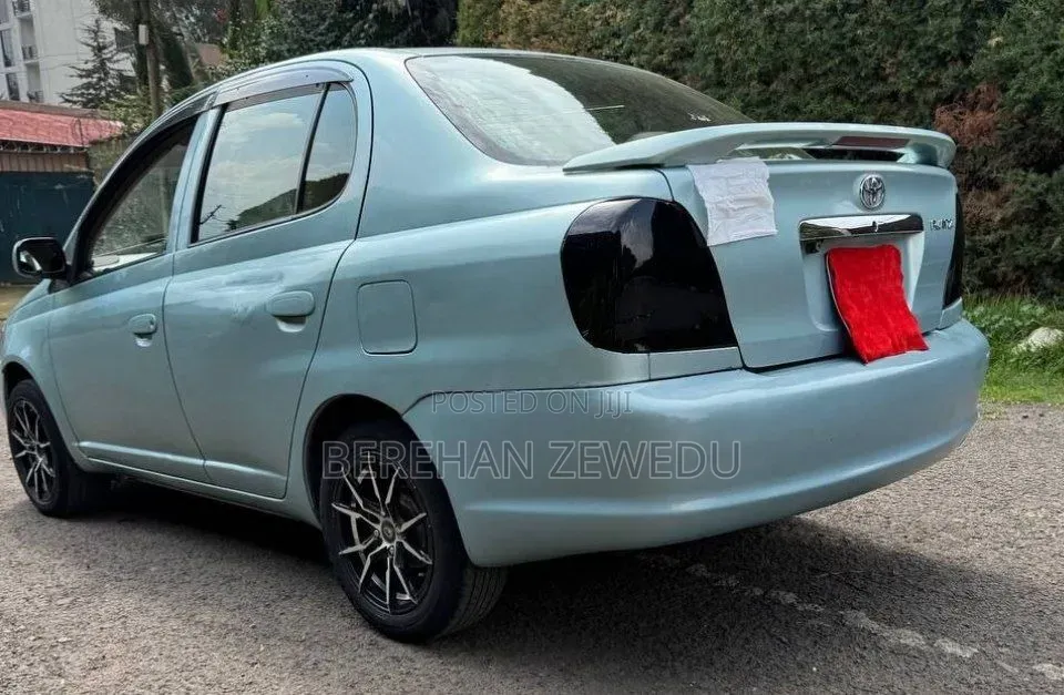 Toyota Platz 2005 Blue