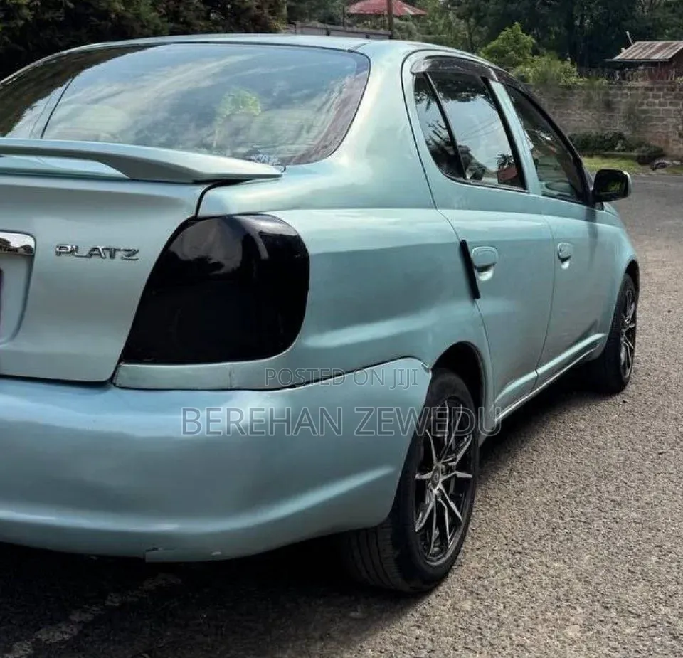 Toyota Platz 2005 Blue