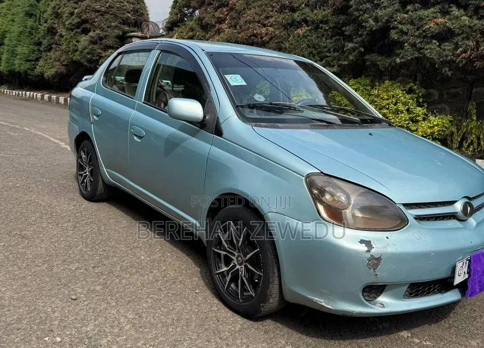 Toyota Platz 2005 Blue