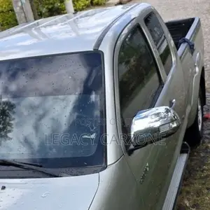Toyota Hilux 2013 Gold