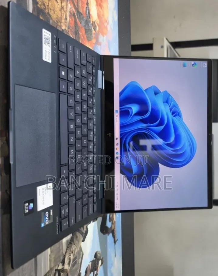 New Laptop HP Envy x360 16GB Intel Core i5 SSD 512GB