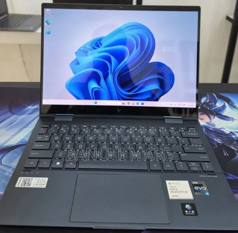 New Laptop HP Envy x360 16GB Intel Core i5 SSD 512GB