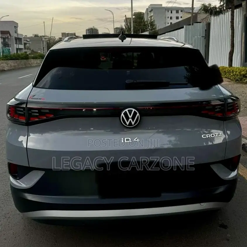 Volkswagen ID.4 2024 Gray