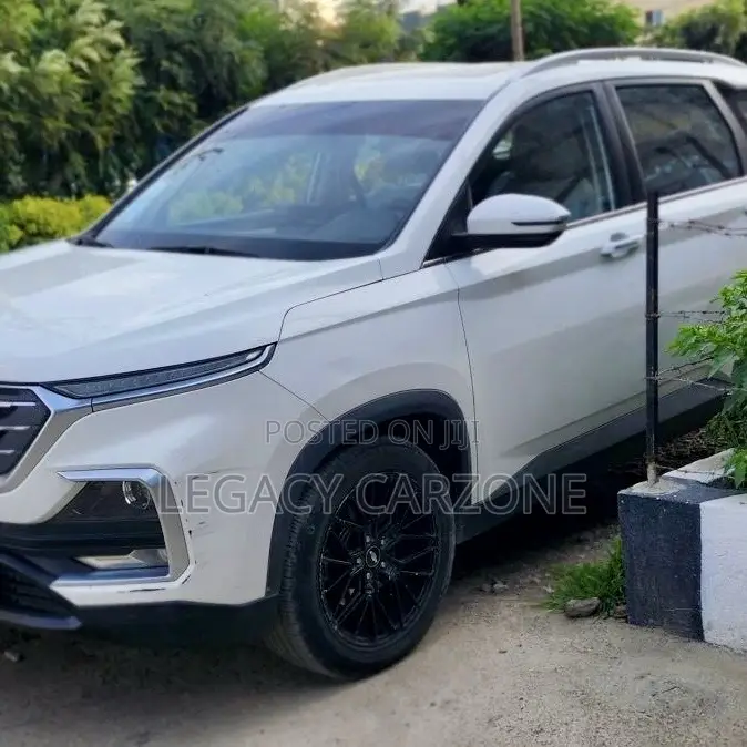 Chevrolet Captiva 2022 White