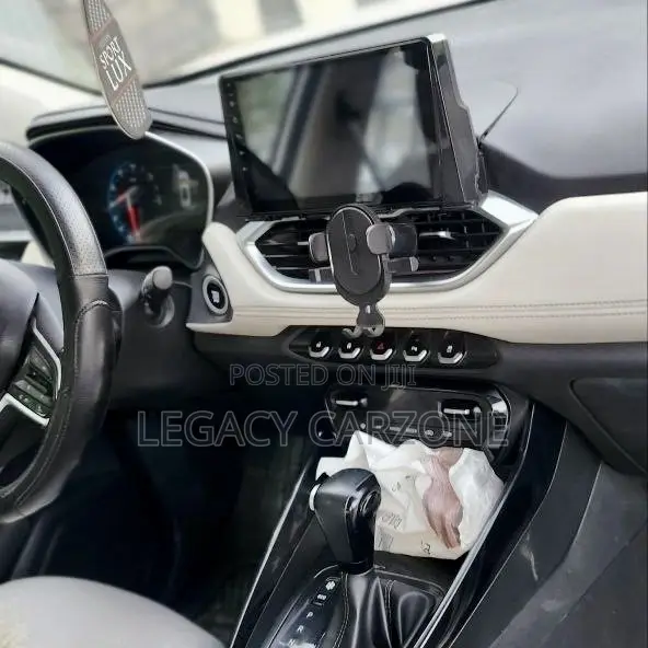 Chevrolet Captiva 2022 White