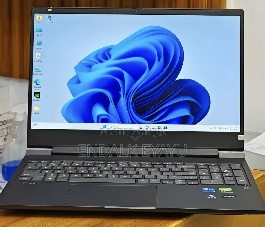 New Laptop HP Victus 16 16GB Intel Core i7 SSD 1T