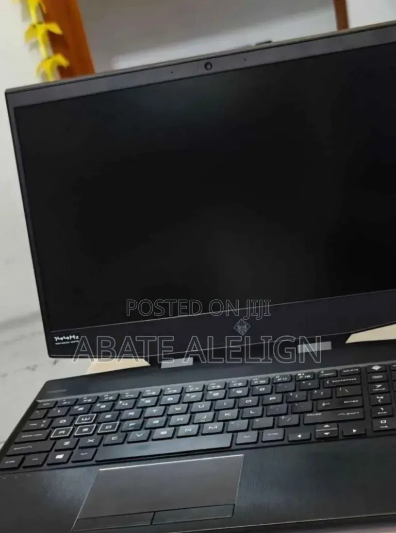 New Laptop HP Omen 17 16GB Intel Core i7 SSD 512GB