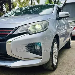Mitsubishi Attrage 2021 Silver