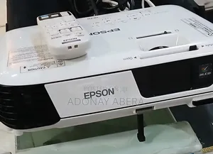 Epson Projector Model Name: Eb-X31 Hardware Interface: