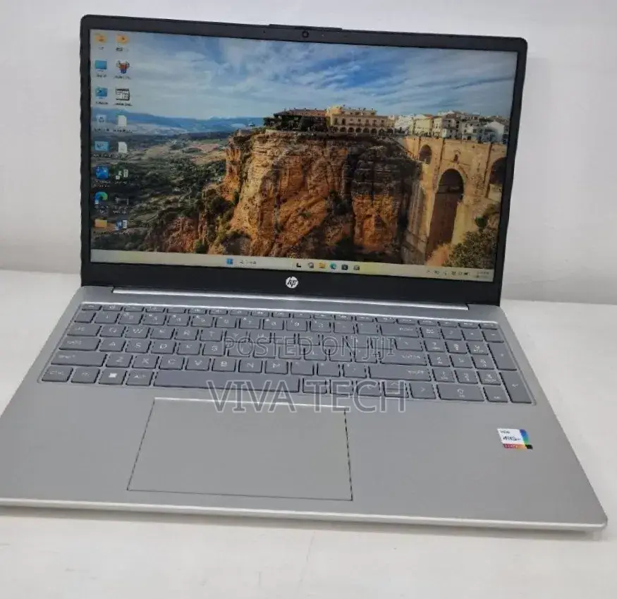 New Laptop HP Stream Notebook 16GB Intel Core i5 SSD 1T