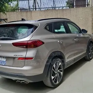 Hyundai Tucson 2020 Gold