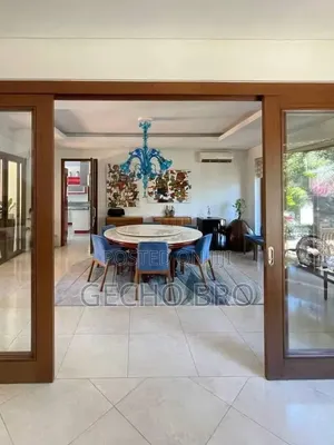 Furnished 12bdrm House in Bole for sale