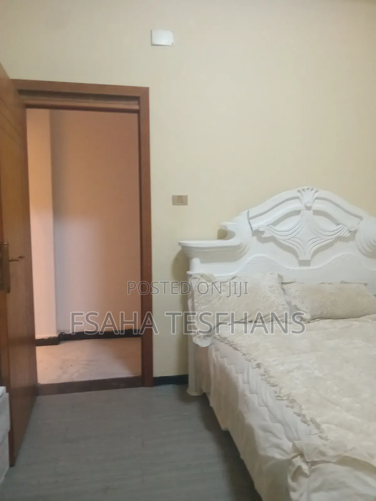 Furnished 1bdrm Apartment in Apartment, Yeka for rent