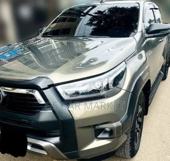 Toyota Hilux 2022 Teal