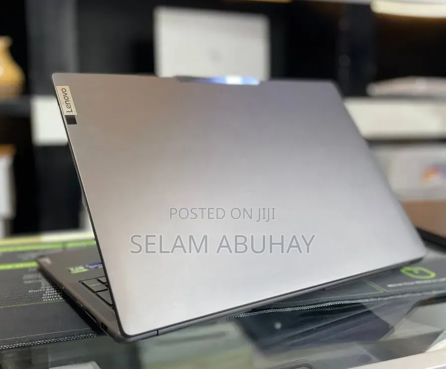 New Laptop Lenovo Yoga Pro 9i Aura Edition 32GB Intel Core i9 SSD 1T