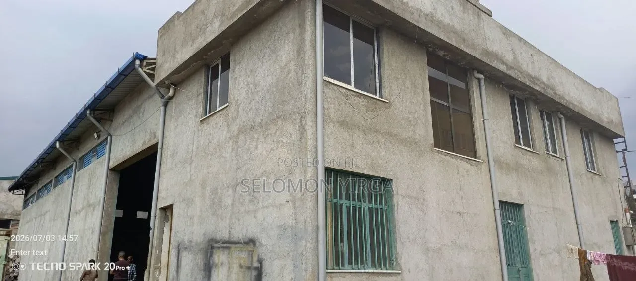 የሚከራይ መጋዘን በቃሊቲ 600ካሬ