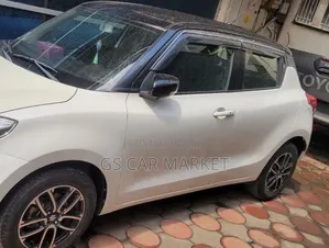 Suzuki Swift 2022 Beige