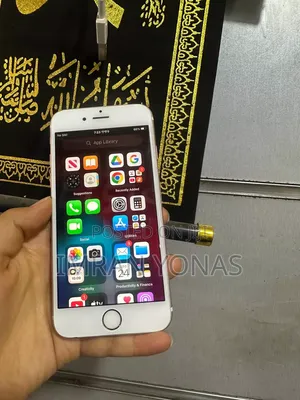 Apple iPhone 6s 32 GB Gold