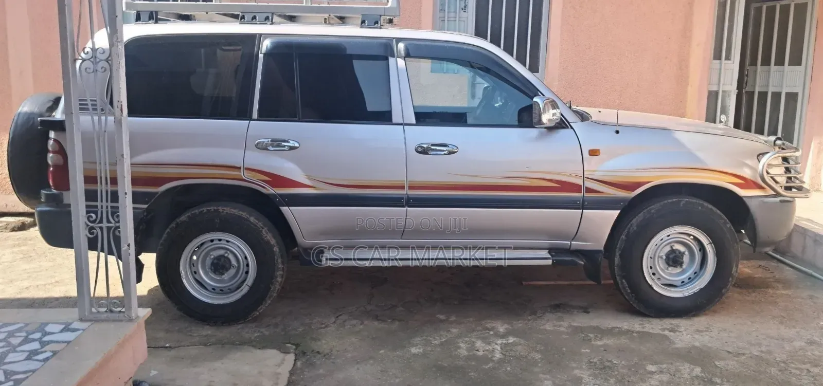 Toyota Land Cruiser 2004 Silver