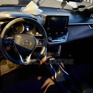 Toyota Corolla Cross Hybrid 2023 White