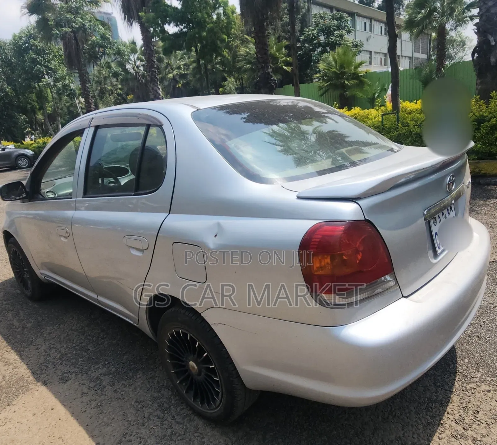 Toyota Platz 2005 Silver
