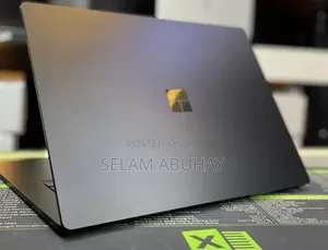 New Laptop Microsoft Surface 16GB Intel Core i7 SSD 512GB
