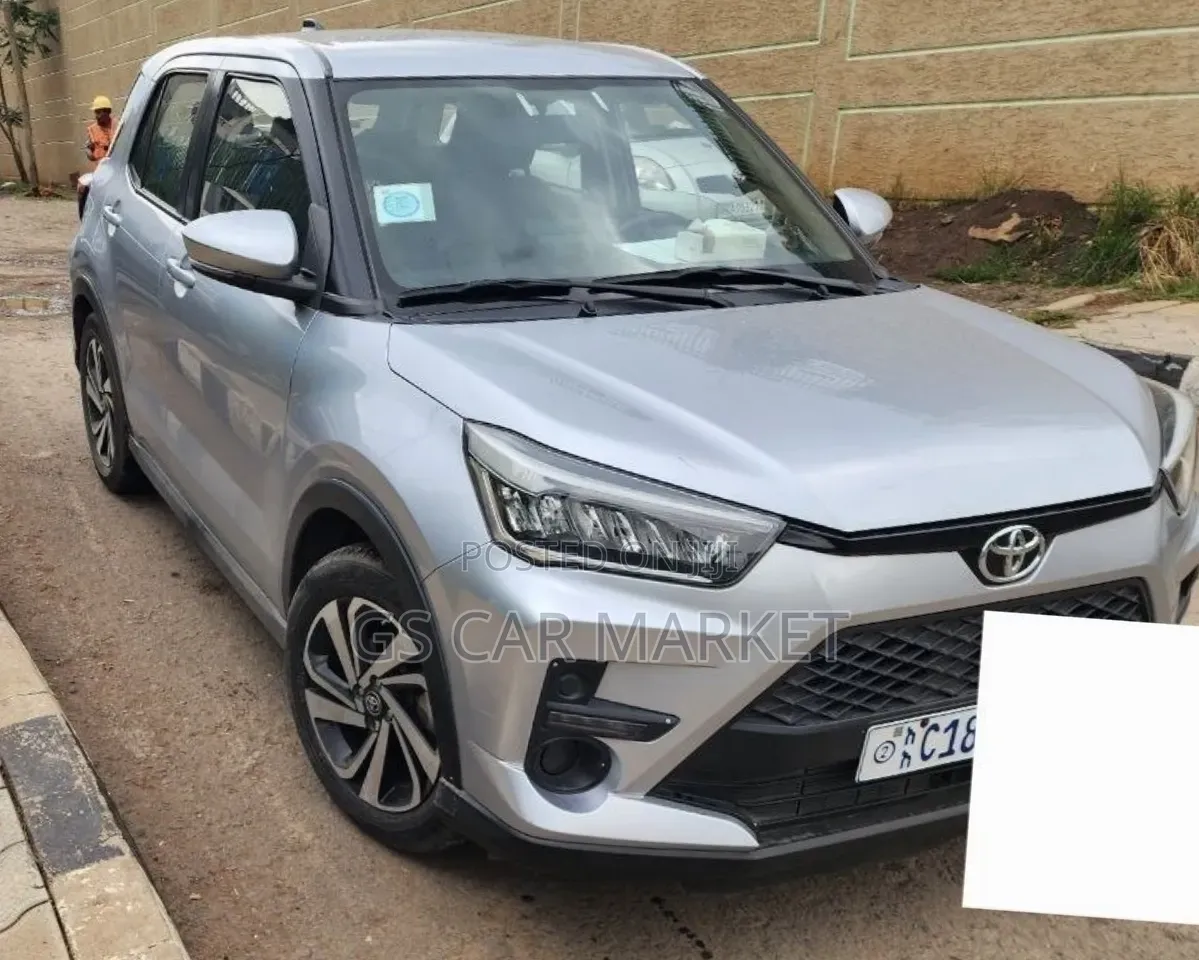Toyota Raize 2022 Silver