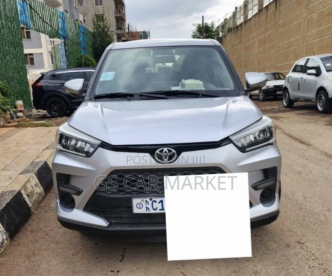 Toyota Raize 2022 Silver