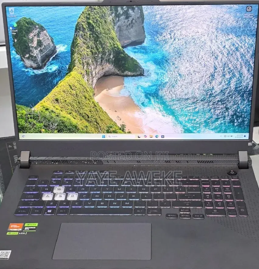 New Laptop Asus ROG Strix G17 16GB AMD Ryzen 9 SSD 1T
