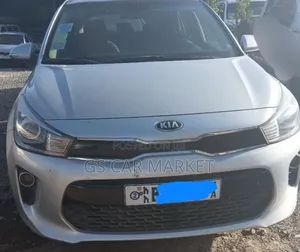Kia Rio 2018 Silver