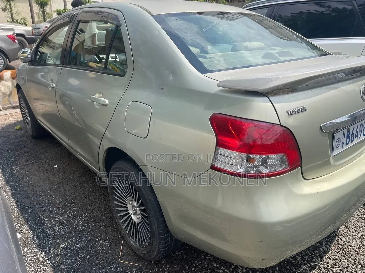 Toyota Belta 2010 Gold
