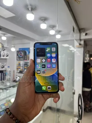 New Apple iPhone 15 Pro Max 256 GB Black