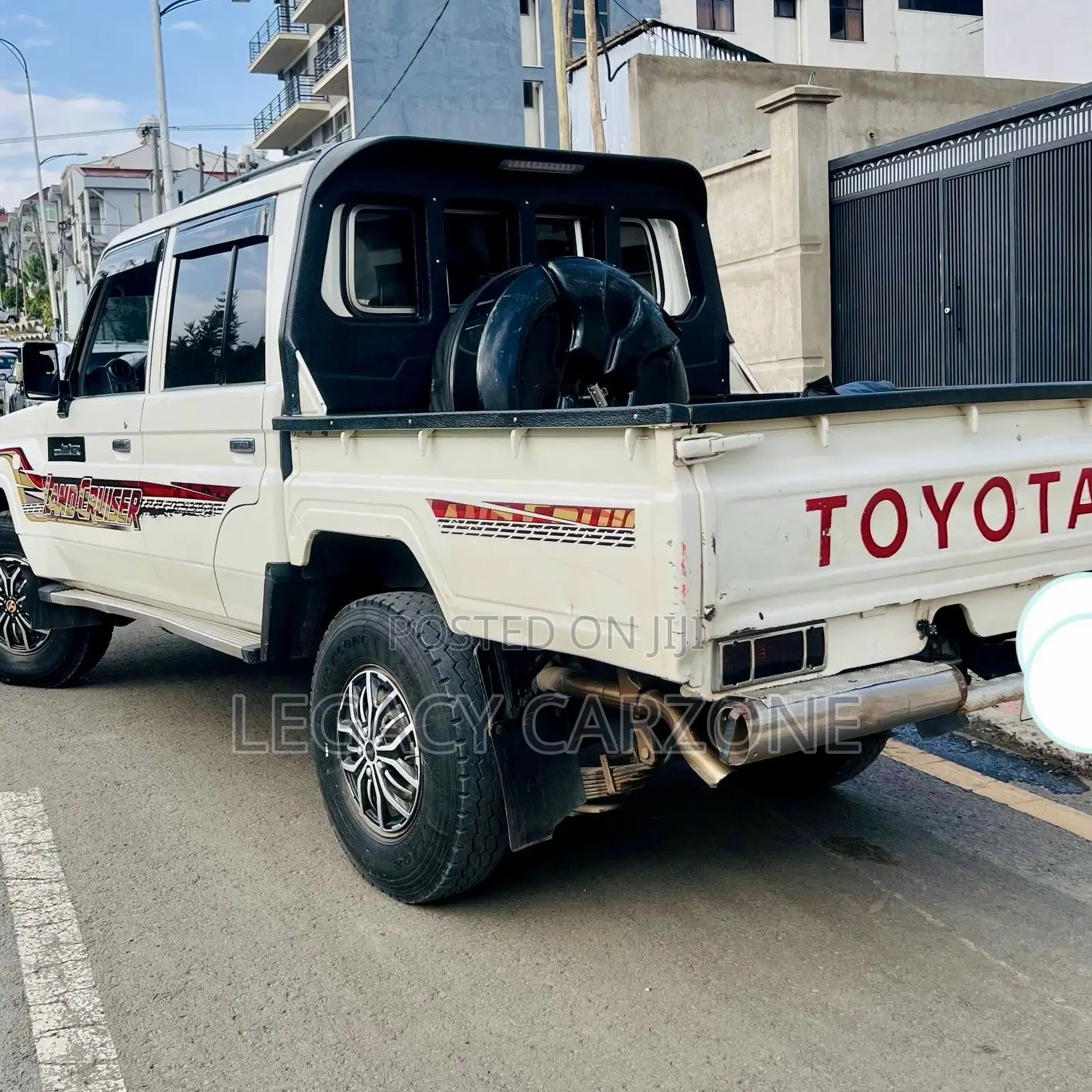 Toyota Land Cruiser 2020 White