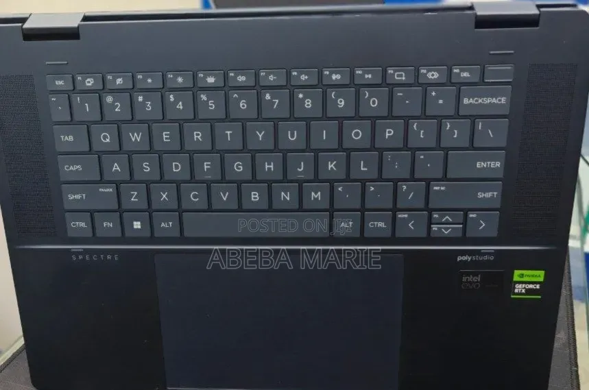 New Laptop HP Spectre 14 32GB Intel Core Ultra 7 SSD 1T