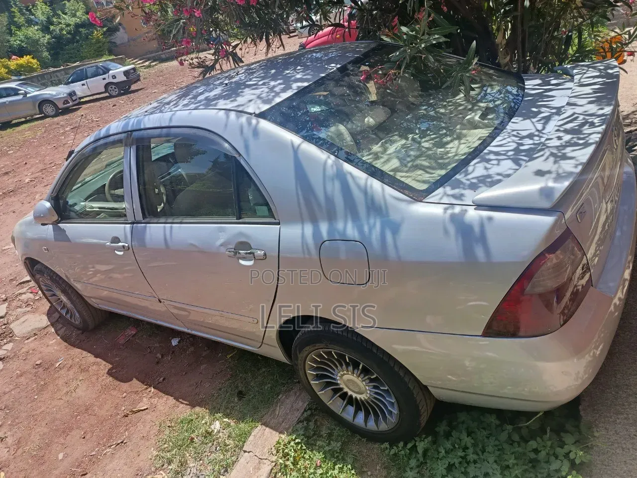 Toyota Corolla 2005 Silver
