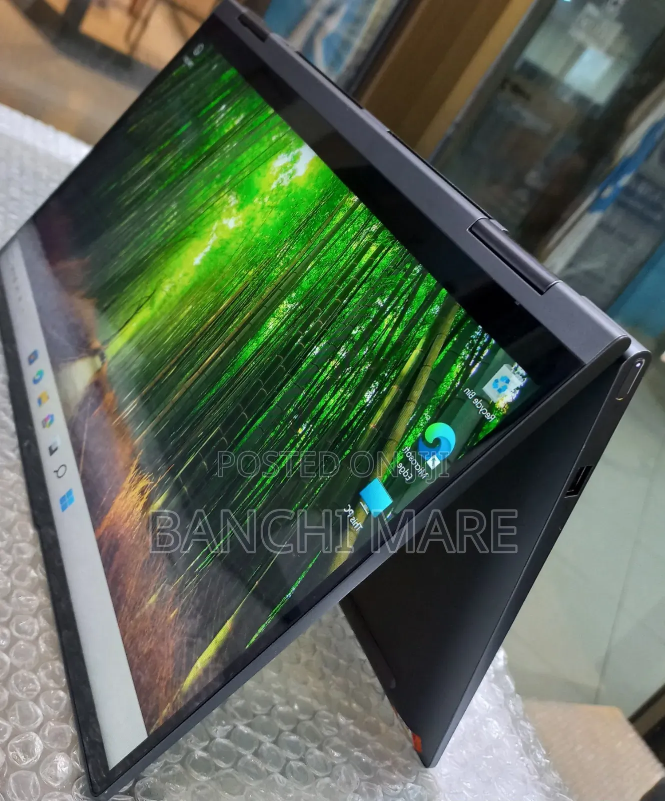 New Laptop Lenovo Yoga 7i 16GB AMD Ryzen 7 SSD 512GB